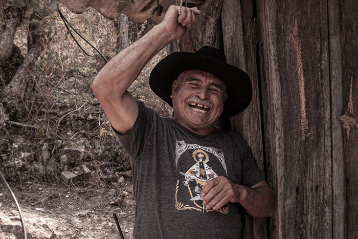 Horizonte Sustentable - Espadín | Tobasiche | Mexicano 2016 Rajabule mezcal artesanal sustentable maestro mezcalero 1