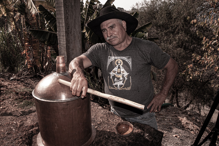 Horizonte Sustentable - Espadín | Tobasiche | Mexicano 2016 Rajabule mezcal artesanal sustentable maestro mezcalero 2